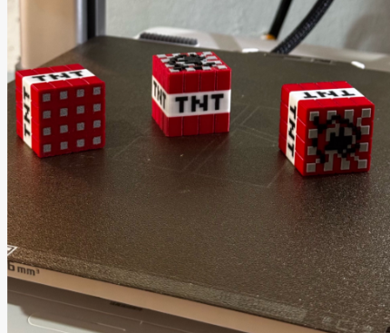 TNT MINI 3D CHAVEIRO